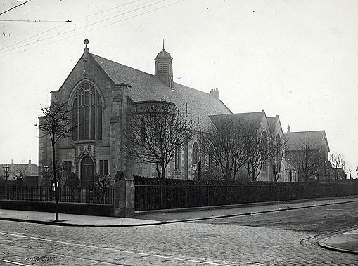 Dalmuir Parish Church in the 1930s