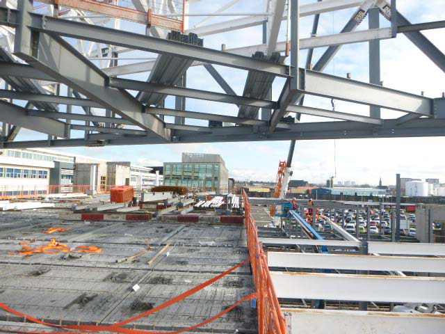 image of Clydebank Leisure Centre build - girders