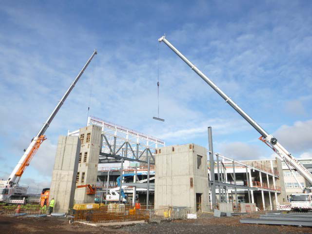 image of Clydebank Leisure Centre build - cranes