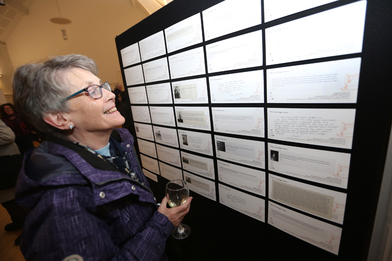 image of Reading Singer Story Postcards