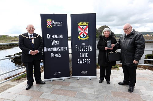 Julie and Davie McGowan </strong>were named as Community Champion (Individual)