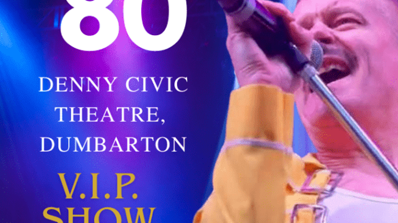 Freddie Mercury tribute singing