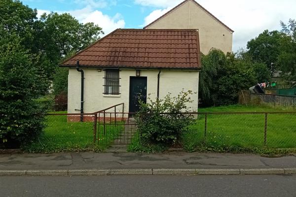 image of Side view taken from road of 2a Manse Drive