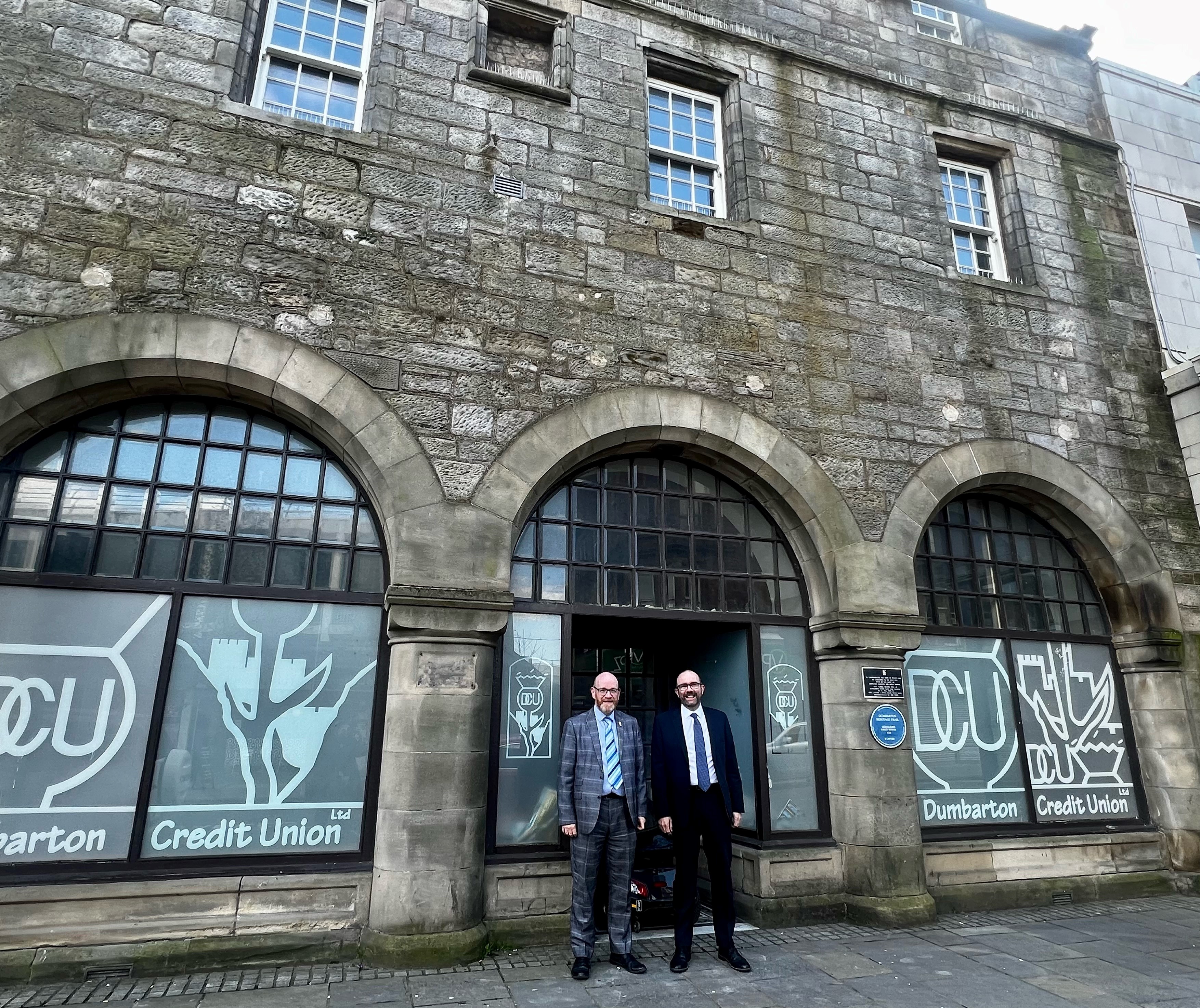Councillor O'Neill and Councillor McBride standing outside Glencairn House